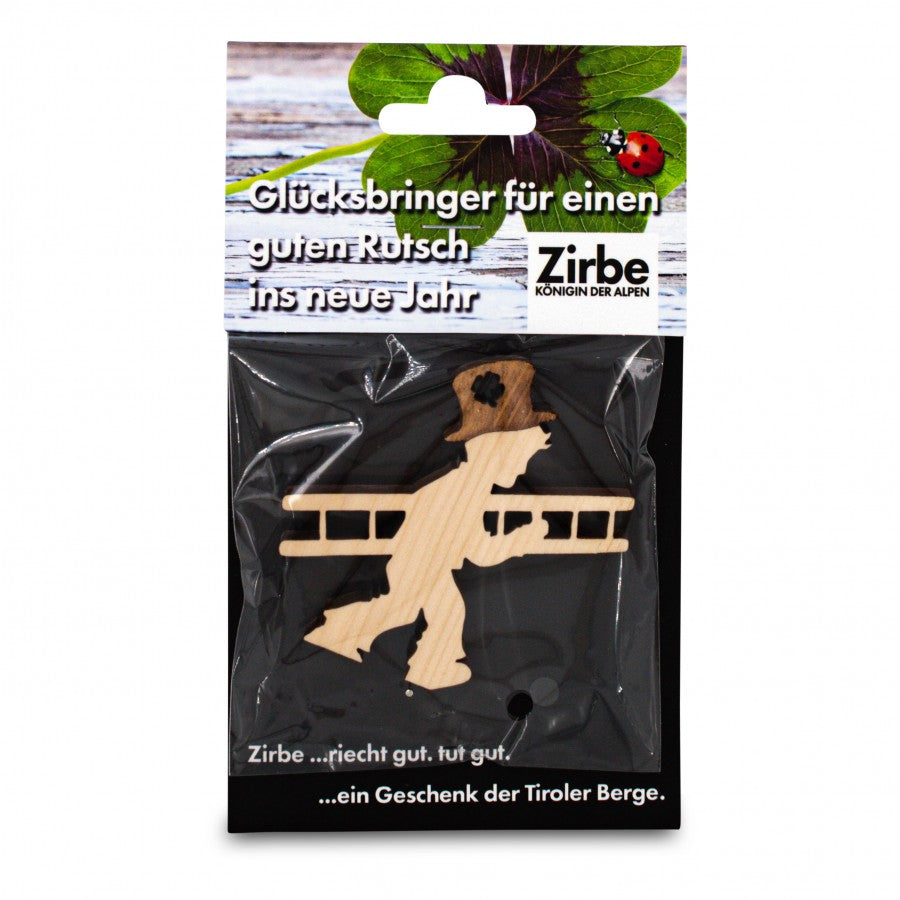 Glücksbringer aus Zirbe Kaminkehrer
